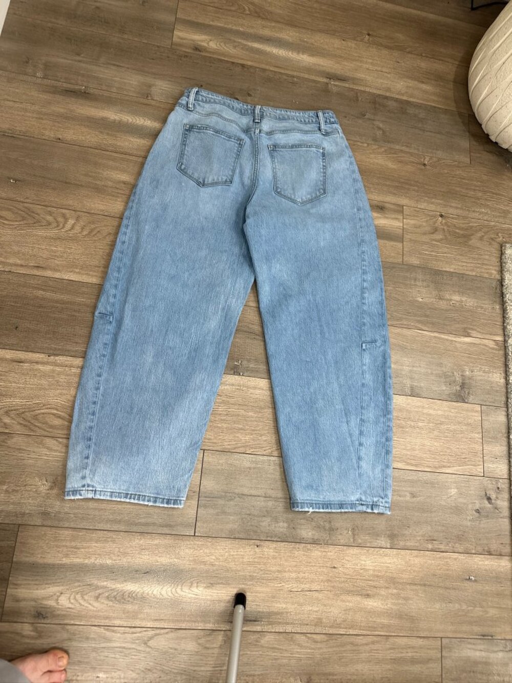 VERVET Blue Barrel Leg Jeans Light Wash High Rise Denim See Measurements - Picture 6 of 6